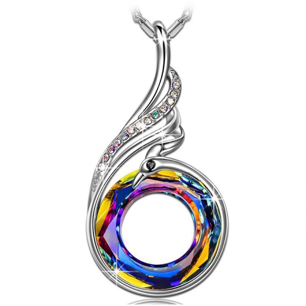 Colgante Fenix, Simboliza la suerte y la renovación