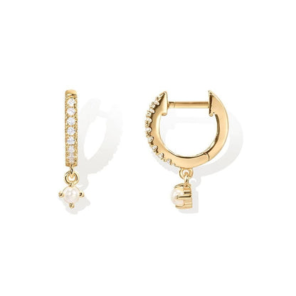 Pendiente Huggies con Zirconita chapado en oro